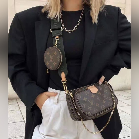 Louis Vuitton Handbags - 🖤 Louis Vuitton Multi Pochette Accessoires